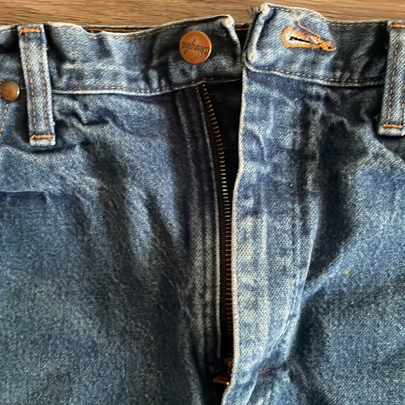 Wrangler denim cut off high waist jean shorts - Picture 5 of 5